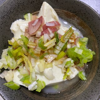 薬味たっぷり寄せ豆腐